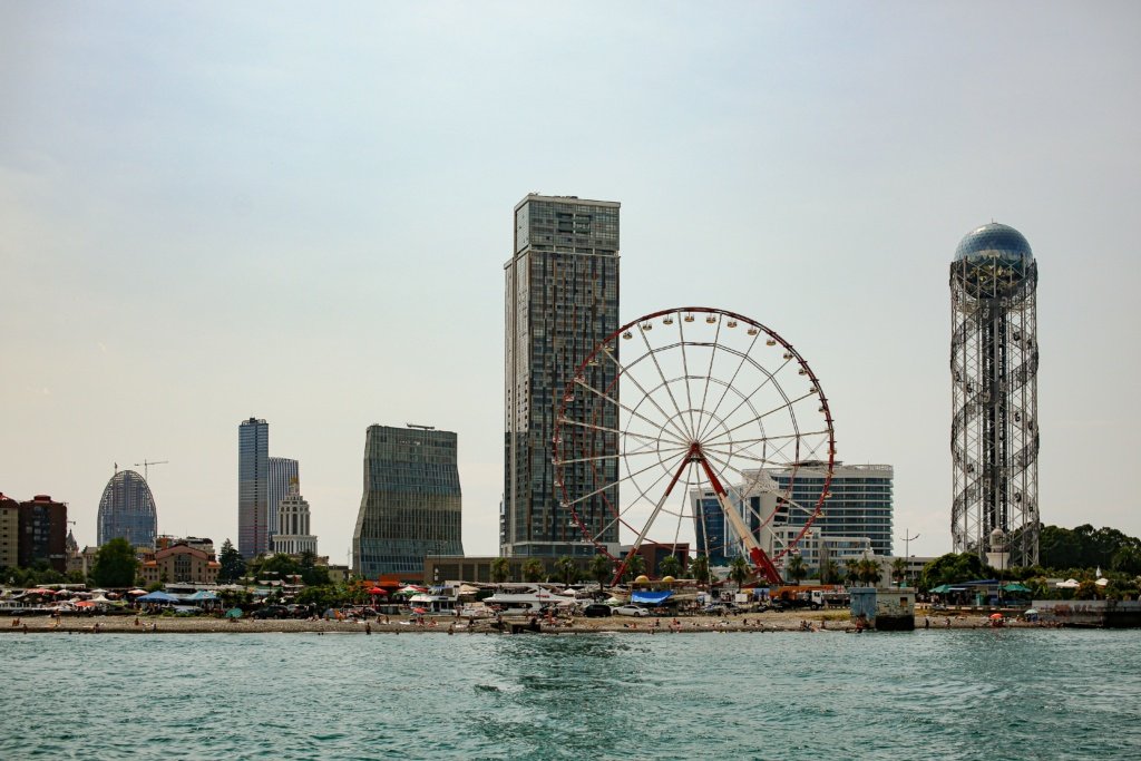 Batumi: Das Miami am Schwarzen Meer – Leben, Strand und Investieren in Georgiens zweiter Stadt — GTP Blog